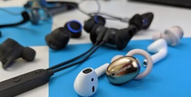 ¿Qué audífonos son recomendables?